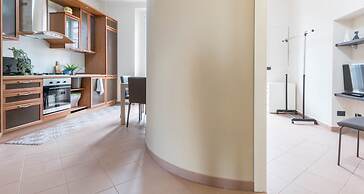 JOIVY Elegant 1 Br Flat Next To Milano Centrale