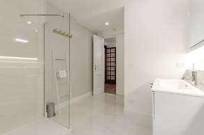 JOIVY Elegant flat near Spianata Castelletto