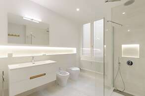 JOIVY Elegant flat near Spianata Castelletto