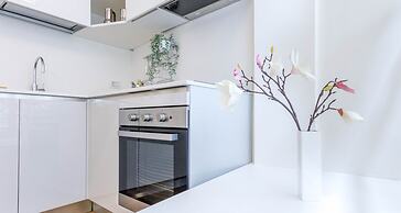 JOIVY Fulcorina Brera Chic apt near the Royal Palace