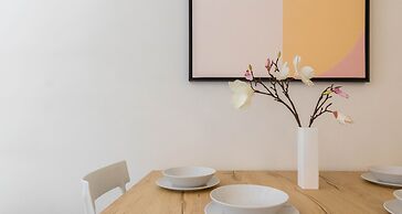 JOIVY Fulcorina Brera Chic apt near the Royal Palace