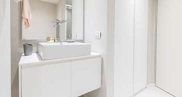 JOIVY Fulcorina Brera Chic apt near the Royal Palace