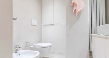 JOIVY Fulcorina Brera Chic apt near the Royal Palace