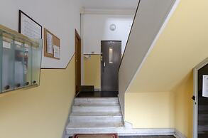 JOIVY Family Apt For 6, Right Next To The Beach