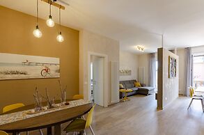 JOIVY Chic Chiavari Apt With 2 Spacious Terraces