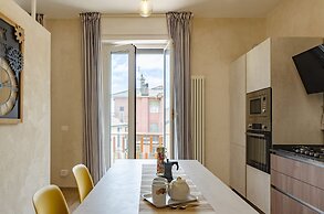 JOIVY Chic Chiavari Apt With 2 Spacious Terraces
