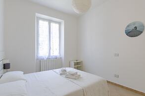 JOIVY Apt For 6, Near Centre, Beach And Train Station