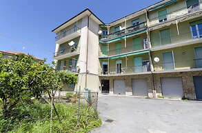 JOIVY Apt For 6, Near Centre, Beach And Train Station