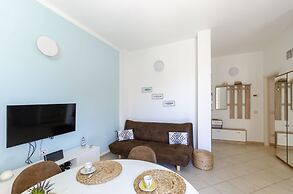 JOIVY Apt For 6, Near Centre, Beach And Train Station