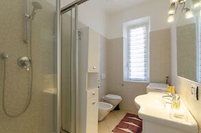 JOIVY Apt For 6, Near Centre, Beach And Train Station