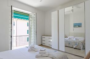 JOIVY Apt For 6, Near Centre, Beach And Train Station