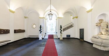 JOIVY Perfect Central Flat with Parking