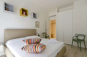 JOIVY Apt For 4, Near Centre, Beach And Train Station