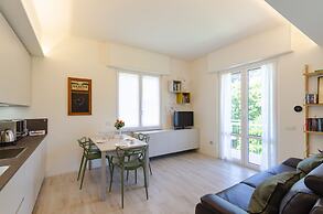 JOIVY Apt For 4, Near Centre, Beach And Train Station