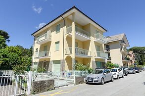 JOIVY Apt For 4, Near Centre, Beach And Train Station