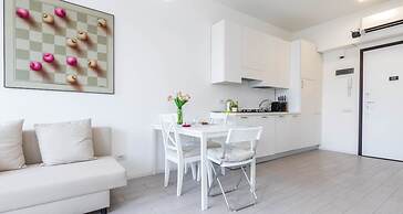 JOIVY Bright Studio For 3 Near Porta Romana And Ied