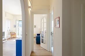 JOIVY Bright Apt For 5, Near Beach, In Camogli