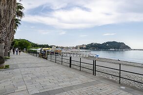 JOIVY Apt For 6, W/Terrace Near Beach In Sestri Levante
