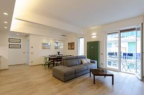 JOIVY Apt For 6, W/Terrace Near Beach In Sestri Levante