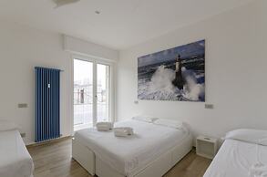 JOIVY Apt For 6, W/Terrace Near Beach In Sestri Levante