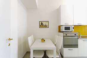 JOIVY Lovely Apt On The Historical Street Via Cantore