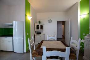 JOIVY Spacious Family Flat For 6 People In Genova