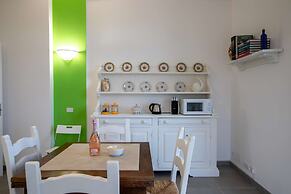 JOIVY Spacious Family Flat For 6 People In Genova