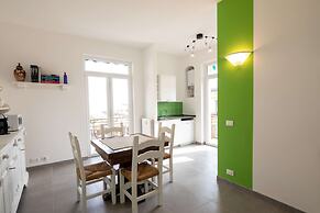 JOIVY Spacious Family Flat For 6 People In Genova