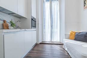 JOIVY Chic Apartment For 3 Close To Sempione Park