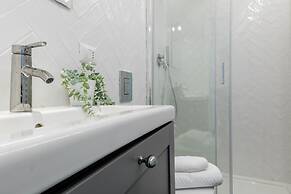 JOIVY Chic Apartment For 3 Close To Sempione Park