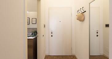 JOIVY Charming Flat Next to Duomo di Como