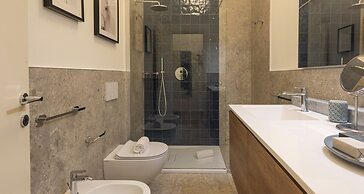 JOIVY Charming Flat Next to Duomo di Como