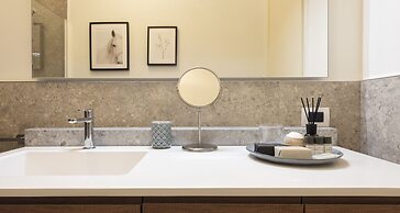 JOIVY Charming Flat Next to Duomo di Como