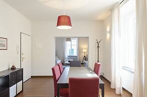 JOIVY Spacious Family Apt For 4, In Carignano, Genoa
