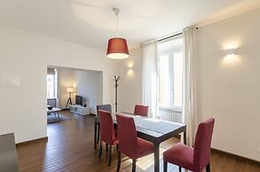 JOIVY Spacious Family Apt For 4, In Carignano, Genoa