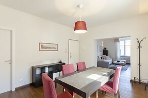 JOIVY Spacious Family Apt For 4, In Carignano, Genoa
