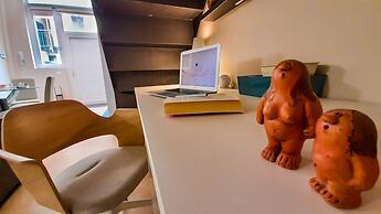 JOIVY Lovely Loft For 2 W/Private Entrance