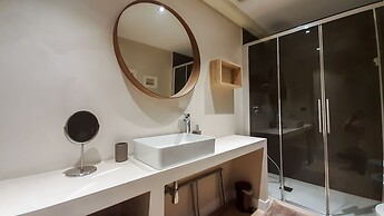 JOIVY Superb Loft for 4 near Sempione Park