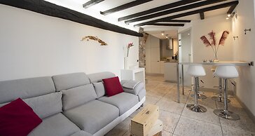 JOIVY Cosy Apt in Como Centre