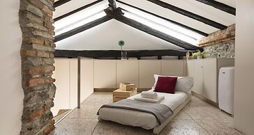 JOIVY Cosy Apt in Como Centre