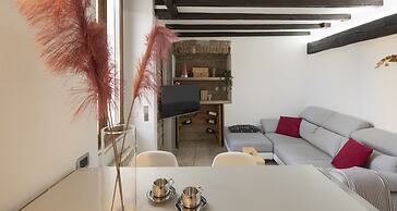 JOIVY Cosy Apt in Como Centre