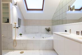 JOIVY Fabulous Apartments In Cernobbio