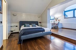 JOIVY Fabulous Apartments In Cernobbio