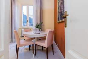 JOIVY Fabulous Apartments In Cernobbio