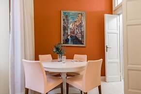 JOIVY Fabulous Apartments In Cernobbio