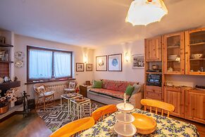 JOIVY Family Apartment, near Ski Lifts, In Courmayeur