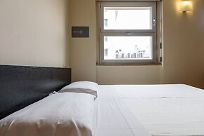 JOIVY Bright Studio For 2 Close To Milano Centrale