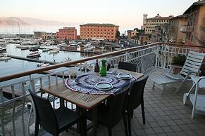 JOIVY Appartamento Gardenia Con 3 Terrazzi Sul Mare A Santa Margherita
