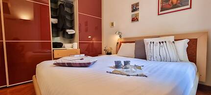 JOIVY Trendy 1-Bed Flat, Easy Access To Centre