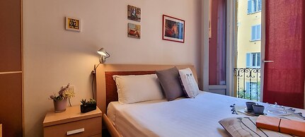 JOIVY Trendy 1-Bed Flat, Easy Access To Centre